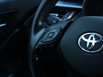 Toyota C-HR I Crossover Facelifting 2.0 Hybrid Dynamic Force 184KM 2021 Toyota C-HR 2.0 Hybrid, Salon Polska, Serwis ASO, zdjęcie 20