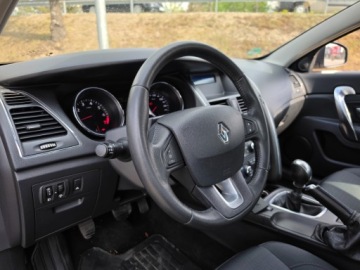 Renault Latitude 2.0 16v E85 140KM 2011 Renault Latitude 2.0 Benzyna 140KM I-Wlasciciel 90 tys.km Przebieg Idealny, zdjęcie 20