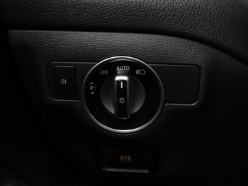 Mercedes CLA C117 Shooting Brake 1.6 180 122KM 2015 Mercedes CLA 180 automat bi-xenon panorama, zdjęcie 30