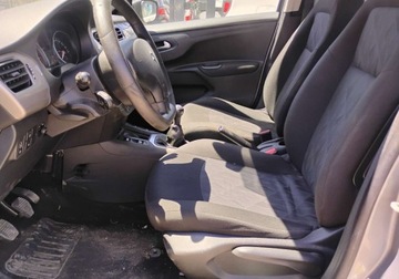 Citroen C-Elysee II 2018 Citroen C-Elysee 2018r, 1.6 Benzyna LPG. Uszkodzony tyl i przod. Jezdzi., zdjęcie 6