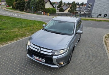 Mitsubishi Outlander III SUV Facelifting 2015 2.0 MIVEC 150KM 2016 Mitsubishi Outlander LIFT 2.0 150KM Kamera 1-Wlasciciel Ks.Serwisowa Zarej, zdjęcie 29