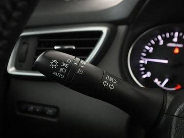 Nissan Qashqai II Crossover 1.2 DIG-T 115KM 2017 Nissan Qashqai GRATIS! Pakiet Serwisowy o, zdjęcie 31