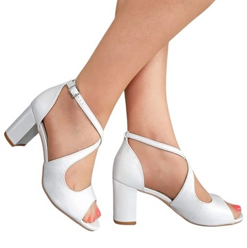 Srebrne Perłowe Buty Czółenka Na 7 Cm Słupku Skrzyżowane Paseczki 40