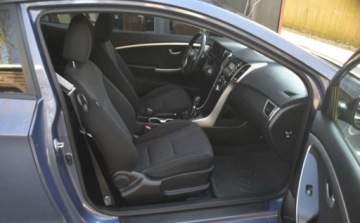 Hyundai i30 II Hatchback 5d 1.4 MPI 100KM 2012 Hyundai i30 Hyundai i30 i30cw 1.4 Trend 1.4 Benzyna 99KM, zdjęcie 7