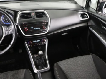Suzuki SX4 I Sedan 1.6 VVT 120KM 2013 Suzuki SX4 S-Cross 1.6 VVT, Salon Polska, zdjęcie 6