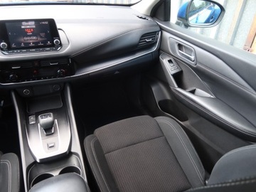 Nissan Qashqai III Crossover 1.3 DIG-T MHEV 158KM 2022 Nissan Qashqai 1.3 DIG-T MHEV, Salon Polska, zdjęcie 7