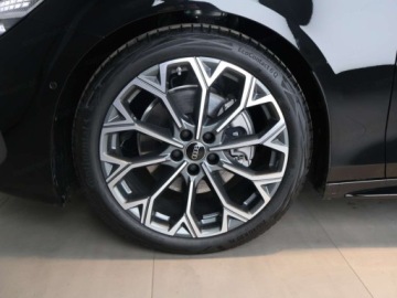 Audi A6 C8 Avant Plug In Facelifting 2.0 50 TFSI e 299KM 2025 AUDI A6 e-Hybrid quattro Avant Combi (299 KM) 2025, zdjęcie 18