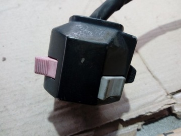 YAMAHA FJ 1200 ПЕРЕКЛЮЧАТЕЛЬ НА РУЛЕ ЛЕВАЯ ПЕРЕДАЧА