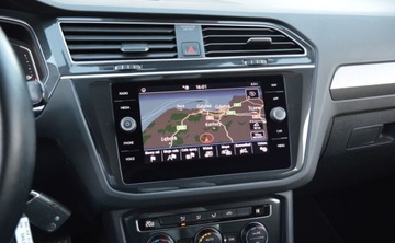 Volkswagen Tiguan II SUV 2.0 TDI 150KM 2019 Volkswagen Tiguan 2,0 TDI 150 KM DSG FULL LED BI-Xenon Nawigacja HIGH-LINE, zdjęcie 13