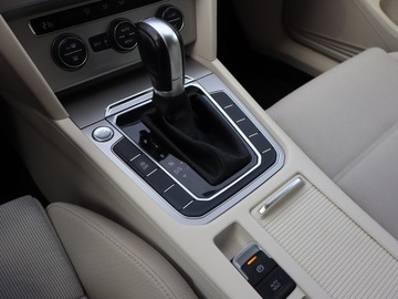 Volkswagen Passat B8 Variant 2.0 TDI BlueMotion SCR 150KM 2016 VW Passat 2.0 TDI, Salon Polska, Automat, VAT 23%, zdjęcie 12