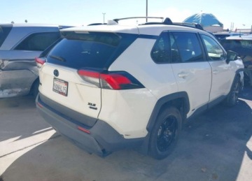 Toyota RAV4 V 2022 Toyota RAV4 2022r., Xle Premium, 2.5L, od ubezpieczalni 2.5 Hybryda 178KM, zdjęcie 8