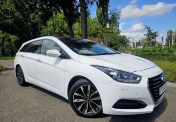 Hyundai i40 Kombi Facelifting 1.7 CRDi 141KM 2017 Hyundai i40 Hyundai i40 Kombi 1.7 CRDi Premium 1.7 Diesel 141KM, zdjęcie 1
