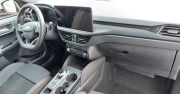 Ford Kuga III 2025 Ford Kuga Ford Kuga 1.5 EcoBoost, 186 KM, AT, ST-Line X 1.5 Benzyna 187KM, zdjęcie 17