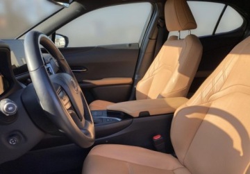 Lexus UX Crossover Facelifting 2.0 250h 184KM 2023 Lexus UX 250h GPF F Sport Design 2WD ASO VAT 23 Lexus Leszno 2.0, zdjęcie 11