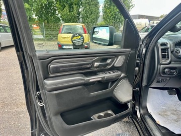 Dodge Ram V 2021 DODGE RAM 1500 LIMITED NIGHT Crew Cab 4X4 Pickup 5.7 HEMI FULL LED LPG, zdjęcie 14