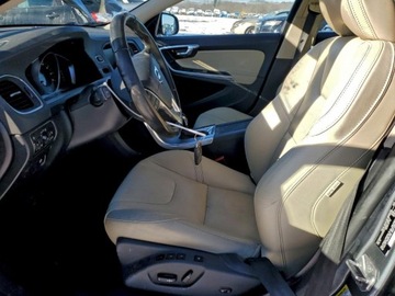 Volvo S60 III 2018 Volvo S60 2018 VOLVO S60 DYNAMIC 2.0 Benzyna 250KM, zdjęcie 6