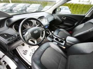 Hyundai ix35 SUV Facelifting 1.7 CRDi 115KM 2015 Hyundai ix35 1.7 CRDi Ledy Navi Kamera Felga PDC GWARANCJA, zdjęcie 6