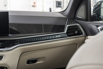 BMW X5 G05 SUV Facelifting 3.0 30d 298KM 2025 BMW X5 xDrive30d Dostępny od ręki!, zdjęcie 19