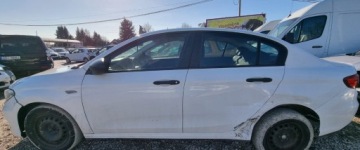 Fiat Tipo II Sedan 1.4 95KM 2018 Fiat Tipo 2018r, SALON POLSKA. 1.4 LPG. Delikatnie uszkodzony lewy tyl. Je, zdjęcie 17