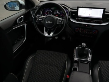 Kia Ceed III Kombi Facelifting 1.5 T-GDI 160KM 2023 Kia Ceed 1.5 T-GDI, Salon Polska, Serwis ASO, zdjęcie 6