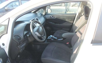 Nissan Leaf I Hatchback 5d Facelifting Elektryczny 109KM 2016 Nissan Leaf Elektryczny 109KM, zdjęcie 8