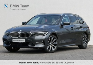 BMW Seria 3 G20-G21 Touring 2.0 320d 190KM 2022 BMW Seria 3 320d xDrive Luxury Line Hak Display Key Panorama Webasto 2.0