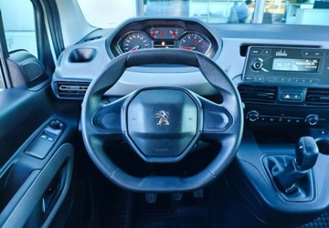 Peugeot Rifter Standard 1.5 BlueHDI 102KM 2020 Peugeot Rifter Peugeot Rifter 1.5 BlueHDI Active Pack SampS 1.5 Diesel, zdjęcie 7