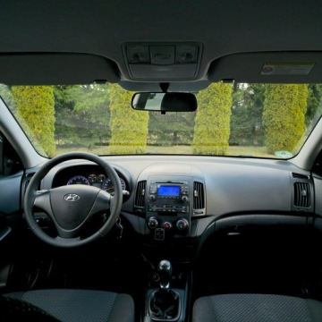 Hyundai i30 I CW Facelifting 1.4 DOHC 109KM 2011 Hyundai i30 1.4 Benzyna Blue Classic Manual 109KM, zdjęcie 33