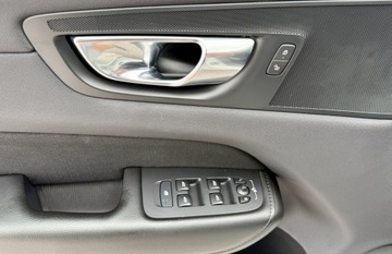 Volvo XC60 II 2021 Volvo XC 60 T6,AWD,Plug-in, zdjęcie 34