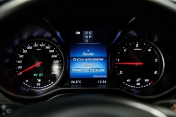Mercedes Klasa V W447 Długi Facelifting 2.0 250d 190KM 2023 Mercedes Klasa V 4Matic. MARCO POLO. Salon Pl., zdjęcie 39