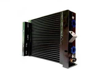 Chłodnica oleju do 150L. z termostatem. 12V.