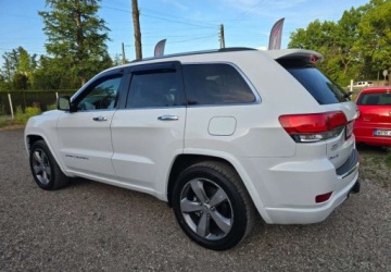 Jeep Grand Cherokee IV Terenowy Facelifting 5.7 V8 HEMI 352KM 2014 Jeep Grand Cherokee Jeep Grand Cherokee 5.7 V8 HEMI Summit 5.7 Benzyna, zdjęcie 4