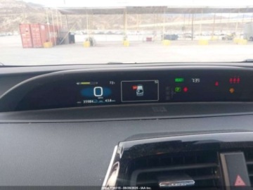 Toyota Prius IV 2021 Toyota Prius 2021 TOYOTA PRIUS PRIME LE 1.8 Hybryda Plug-in 95KM, zdjęcie 10