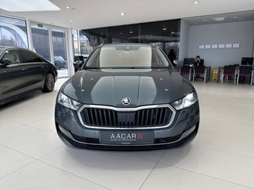 Skoda Octavia III Kombi Facelifting 2.0 TDI 150KM 2020 Skoda Octavia Style / HUD / Ambiente / Kamera cofa, zdjęcie 5