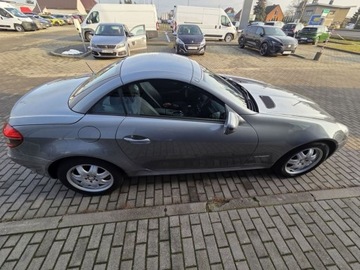 Mercedes SLK R171 Roadster 1.8 (200 Kompressor) 184KM 2008 Mercedes-Benz SLK 200 Kompressor 184 KM R171 manual 1.8 Benzyna 184KM, zdjęcie 6