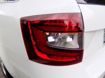 Skoda Octavia III Kombi Facelifting 2.0 TDI 150KM 2019 SKODA OCTAVIA 2,0 TDI 150 KM BEZWYPADKOWY LED DSG, zdjęcie 10