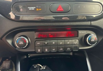 Kia Carens IV Minivan 1.7 VGT CRDI 115KM 2013 Kia Carens 1.7 Diesel 115KM, zdjęcie 18