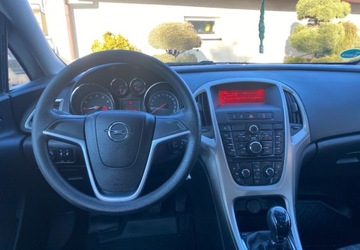 Opel Astra J Sports Tourer 1.4 Turbo ECOTEC 120KM 2011 Opel Astra Opel Astra 1.4 Benzyna 120KM, zdjęcie 8