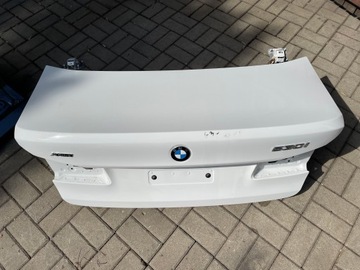 BMW 5 G30 LCI VÍKO KUFRU ZADNÍ KRYT KUFRU A83