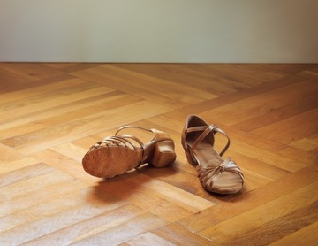 ТАНЦЕВАЛЬНАЯ ОБУВЬ ДЕТСКАЯ, 3 см - ИЗ ПОЛЬШИ