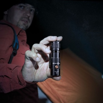 Фонарик Fenix ​​PD25R, небольшой фонарик EDC.