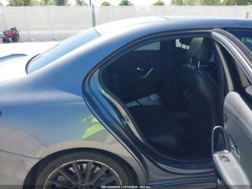 Mercedes Klasa A W177/V177 2021 Mercedes-Benz Klasa A 35 AMG 4Matic 2021 2.0l 2.0 Benzyna 302KM, zdjęcie 12