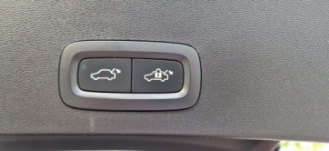 Volvo XC40 Crossover 2.0 T4 190KM 2020 Volvo XC 40 Bezwypadkowy 2.0 Geartronic R-Design, zdjęcie 27