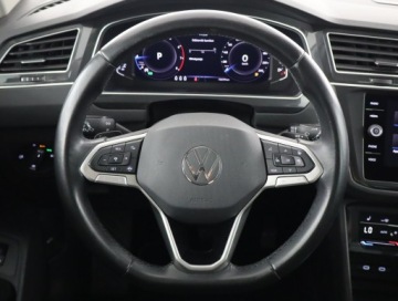 Volkswagen Tiguan II SUV 1.5 TSI EVO 150KM 2020 VW Tiguan 1.5 TSI, Salon Polska, Serwis ASO, DSG, zdjęcie 14