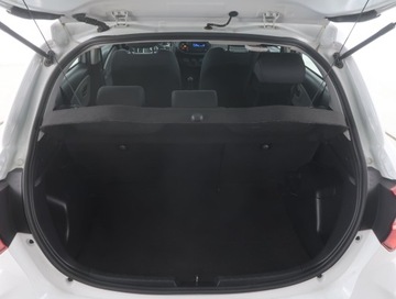 Toyota Yaris III Hatchback 5d Facelifting 2017 1.0 VVT-i 72KM 2019 Toyota Yaris 1.0 VVT-i, Salon Polska, Serwis ASO, zdjęcie 13