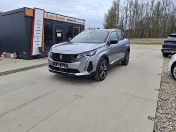 Peugeot 3008 II Crossover Facelifting  1.2 PureTech 130KM 2022 Peugeot 3008 3008 1,2 130 KM GT line alcantara alu pdc kamera led oplacony