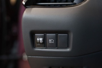 Toyota C-HR I Crossover Facelifting 1.8 Hybrid 122KM 2023 Toyota C-HR 1.8 Hybrid Style 1.8 Hybryda 122KM, zdjęcie 36