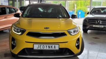Kia Stonic I Crossover 1.6 CRDi 110KM 2017 Kia Stonic Stonic BI-COLOR Klimatronik Navi Bardzo ladny stan MOZLIWA ZAMI, zdjęcie 3
