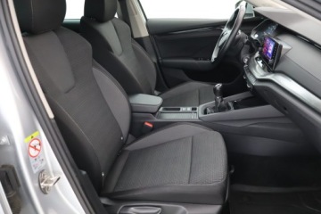 Skoda Octavia IV Liftback 1.5 TSI EVO 150KM 2021 Skoda Octavia 1.5 TSI, Salon Polska, Serwis ASO, zdjęcie 8