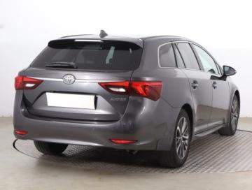Toyota Avensis III Wagon Facelifting 2015 2.0 D-4D 143KM 2016 Toyota Avensis 2.0 D-4D, Salon Polska, Navi, zdjęcie 4